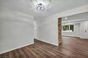 8455 W Ridge Rd, Elyria, OH 44035 - Photo 18