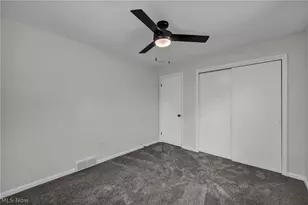 8455 W Ridge Rd, Elyria, OH 44035 - Photo 20