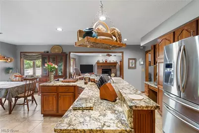 1938 Fairway Drive, Uniontown, OH 44685 - Photo 10
