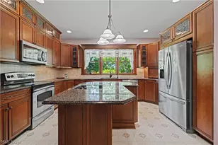 8110 Main Rd, Berlin Heights, OH 44814 - Photo 12
