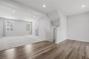 212 Raintree Ln, Painesville Twp, OH 44077 - Photo 8