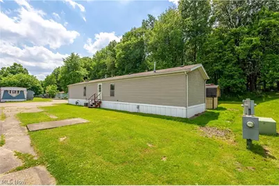 62 Redwood Drive, Beloit, OH 44609 - Photo 28