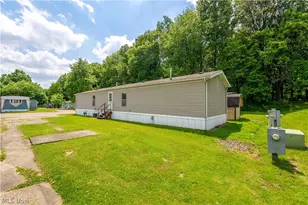 62 Redwood Dr, Beloit, OH 44609 - Photo 28
