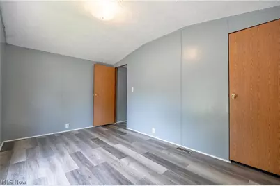62 Redwood Drive, Beloit, OH 44609 - Photo 14