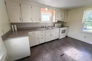4453 Herner County Line Rd, Worthington, OH 44470 - Photo 6