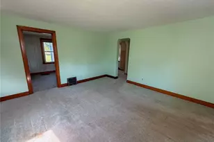 4453 Herner County Line Rd, Worthington, OH 44470 - Photo 10