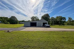 4453 Herner County Line Rd, Worthington, OH 44470 - Photo 4
