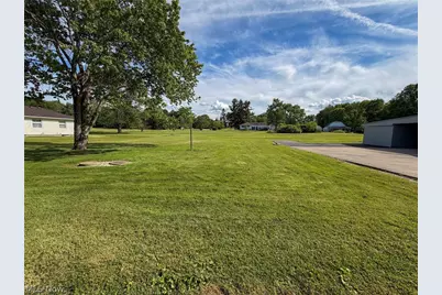 4453 Herner County Line Road, Worthington, OH 44470 - Photo 2