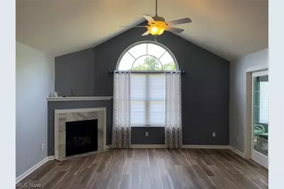 1203 River Glen Drive NE, Warren, OH 44484 - Photo 8