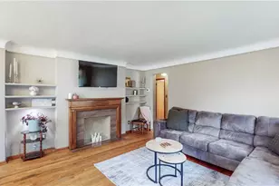 8111 Thornton Dr, Parma, OH 44129 - Photo 4