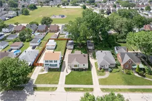 8111 Thornton Dr, Parma, OH 44129 - Photo 40