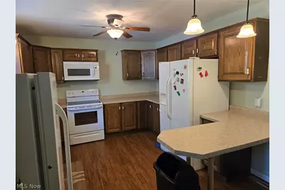 763 E Main Street, McConnelsville, OH 43756 - Photo 4
