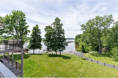 558 Bayshore Boulevard, Lake Milton, OH 44429 - Photo 8