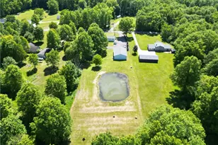 10685 Scotts Corner Rd, Diamond, OH 44412 - Photo 4