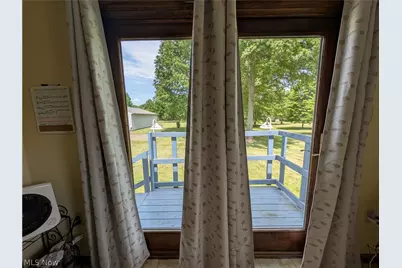 10685 Scotts Corner Road, Diamond, OH 44412 - Photo 26