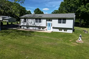 10685 Scotts Corner Rd, Diamond, OH 44412 - Photo 2