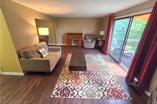 1044 Canyon View Rd, Sagamore Hills, OH 44067 - Photo 6
