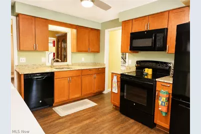 1044 Canyon View Road #703F, Sagamore Hills, OH 44067 - Photo 12