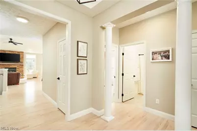 925 Alder Run Way, Akron, OH 44333 - Photo 4