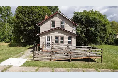 148 Saint Louis Avenue, Youngstown, OH 44507 - Photo 1
