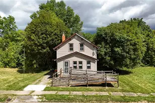 148 St Louis Ave, Youngstown, OH 44507 - Photo 18