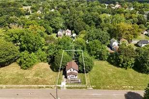 148 St Louis Ave, Youngstown, OH 44507 - Photo 30