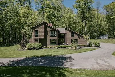 17138 Wood Acre Trail, Chagrin Falls, OH 44023 - Photo 4