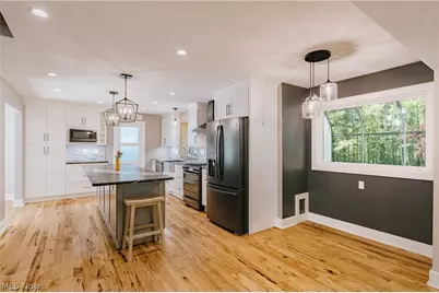 17138 Wood Acre Trail, Chagrin Falls, OH 44023 - Photo 8