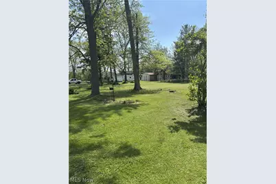 11371 Walnut Avenue NE, Alliance, OH 44601 - Photo 16
