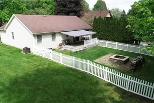 1209 Apple Valley Dr, Howard, OH 43028 - Photo 2