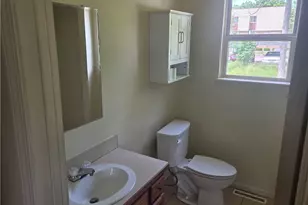 4852 Shadow Oak Dr, Youngstown, OH 44515 - Photo 6