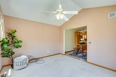 1488 Waters Edge Drive, Akron, OH 44313 - Photo 24