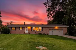 6321 Cardinal Hill NW, North Canton, OH 44720 - Photo 2