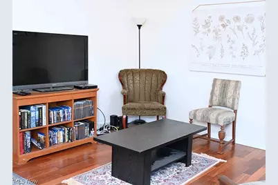1259 Bailey Road, Cuyahoga Falls, OH 44221 - Photo 2