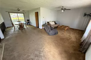 128 12th St NW, Strasburg, OH 44680 - Photo 4