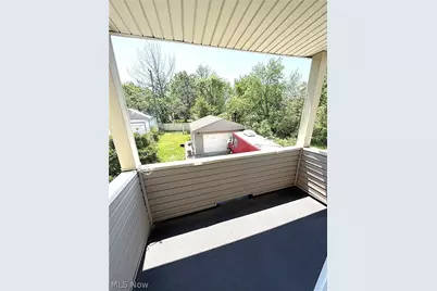 10514 Lamontier Avenue, Loveland, OH 44104 - Photo 30