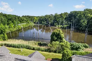 312 Lakebreeze Cove, Eastlake, OH 44095 - Photo 50