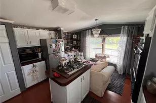 12860 Mayfield Rd, Chardon, OH 44024 - Photo 12