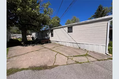 12860 Mayfield Road #42, Chardon, OH 44024 - Photo 4
