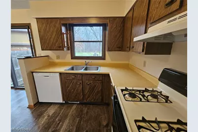 501 N Park Drive, Ravenna, OH 44266 - Photo 28