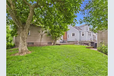 1207 Havana Place NE, Canton, OH 44714 - Photo 32