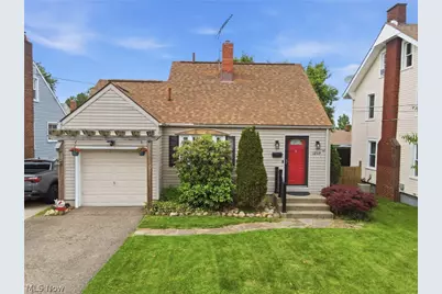 1207 Havana Place NE, Canton, OH 44714 - Photo 2