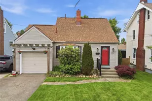1207 Havana Pl NE, Canton, OH 44714 - Photo 2