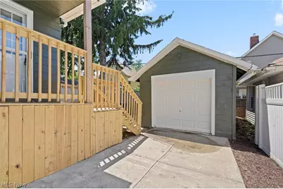 1438 Elbur Avenue, Oakwood, OH 44107 - Photo 36