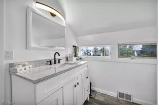 32321 Lakeshore Blvd, Willowick, OH 44095 - Photo 28