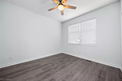 2059 W 34th Place, Loveland, OH 44113 - Photo 22
