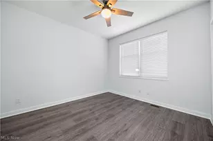 2059 W 34th Pl, Loveland, OH 44113 - Photo 22