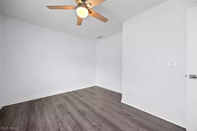 2059 W 34th Place, Loveland, OH 44113 - Photo 16