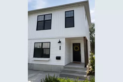 2059 W 34th Place, Loveland, OH 44113 - Photo 1