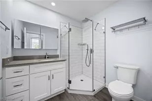 2059 W 34th Pl, Loveland, OH 44113 - Photo 26